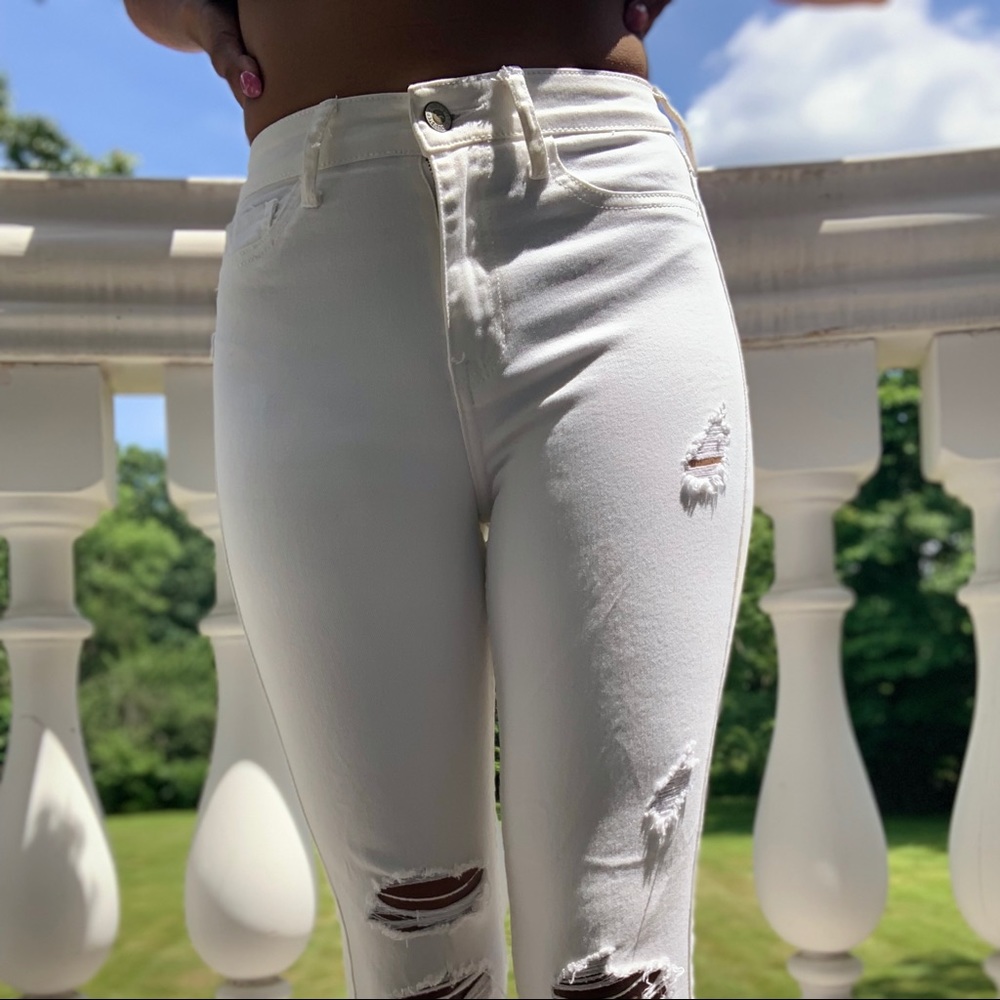 White, high waisted, ripped jeans
